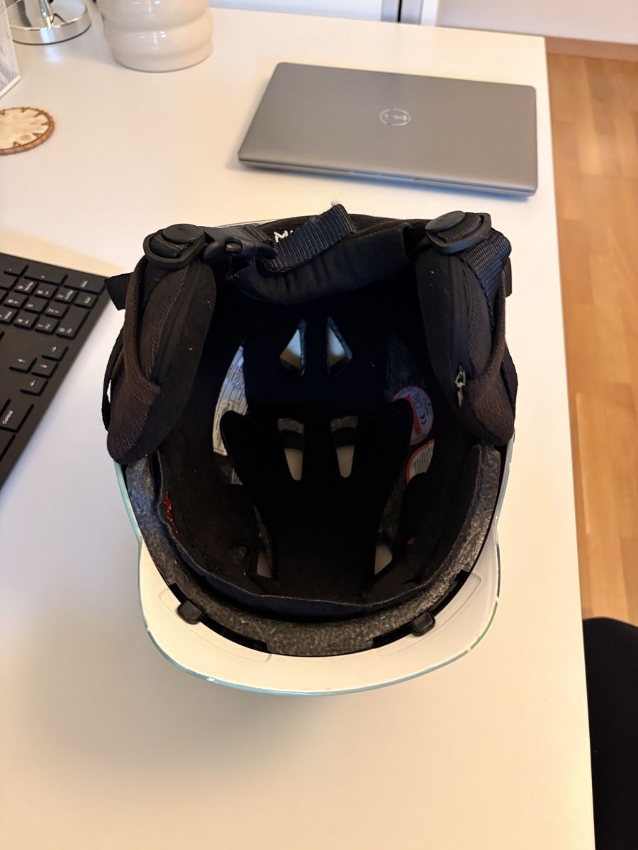 Casques: Ski helmet ski/snow – D'occasion à Zürich par Alejandro- 3