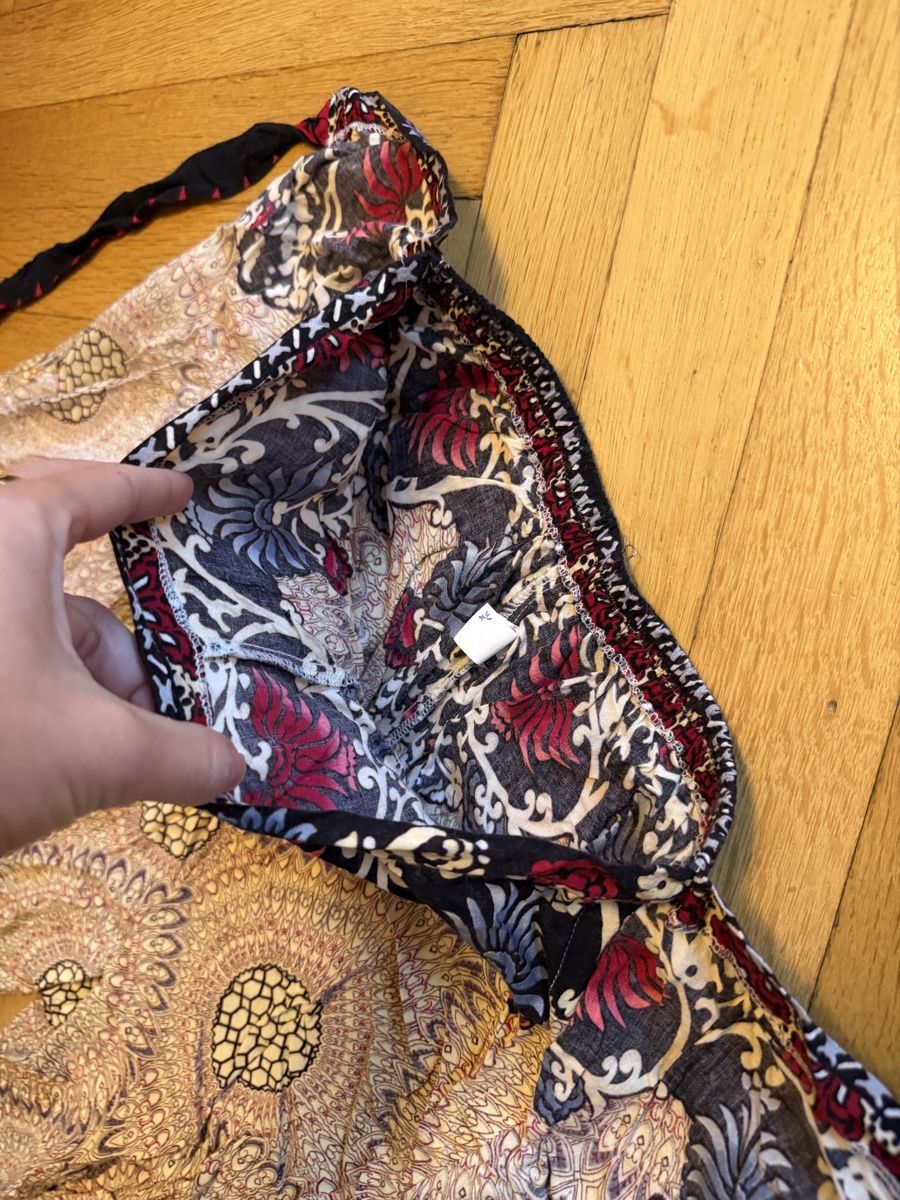 Hosen: Pantalon ample à motifs fleuris & graphiques - taille unique – Neu und originalverpackt aus Lausanne von Stephaniesdressing 7