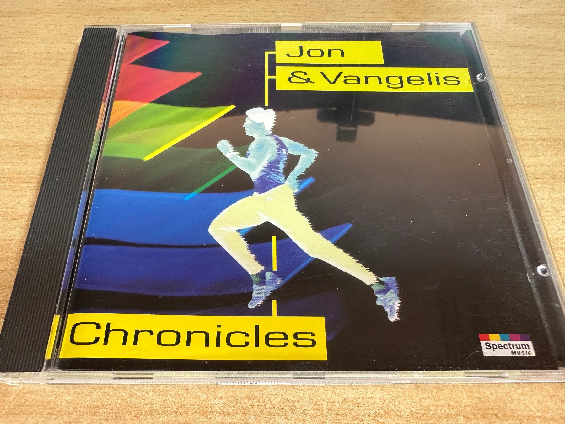 CD: W1 Jon & Vangelis – Chronicles – Usato da Rikon im Tösstal venduto da Alpenmutz