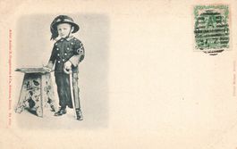 Piccolo Bambino in uniforme militare Kleines Kind in Militär