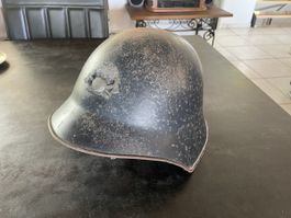 Ancien Casque Militaire Insigne Pompiers Vaud