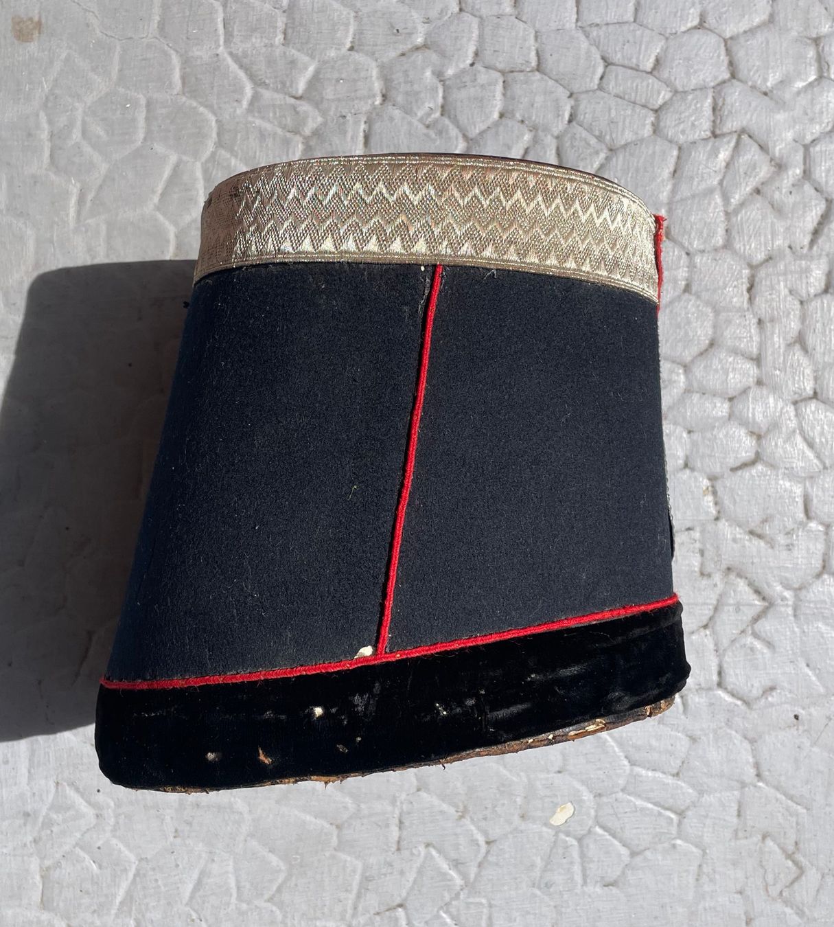 Schweizer Armee Uniformen: Shako Tschako 1842-1852 – Gebraucht aus Versoix von HELVETICA_1 1