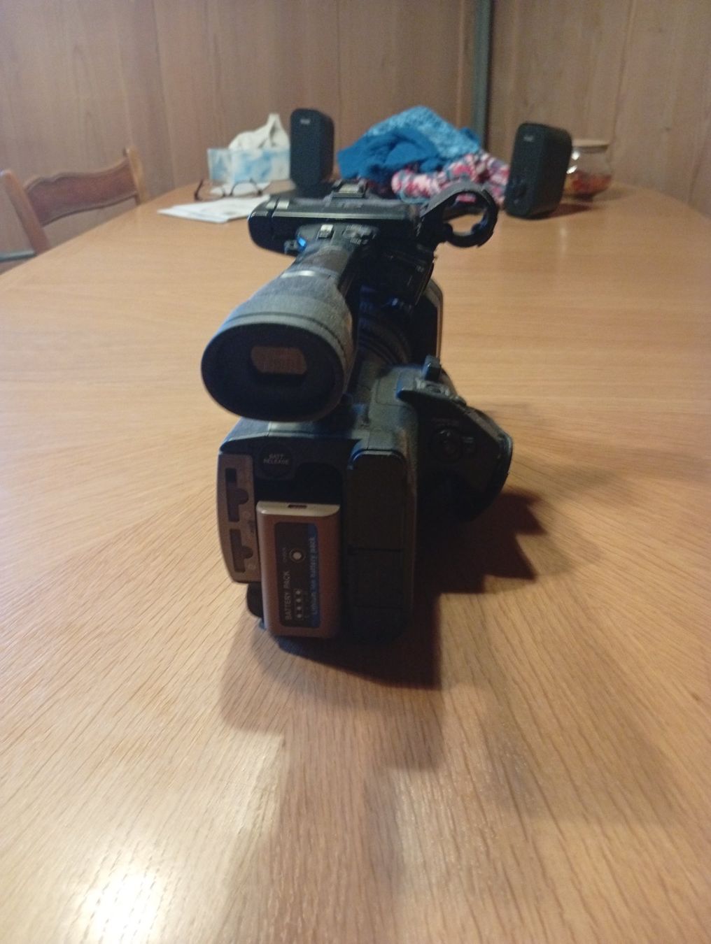 Sony Videocamere: Neuwertige Sony HDR cx 2000 – Usato da Uettligen venduto da bea_88nf
