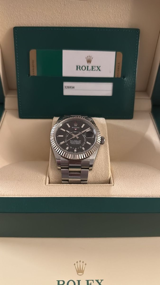 Rolex Orologi: Rolex Sky Dweller black dial – Usato da Rotkreuz venduto da Rocky5 2
