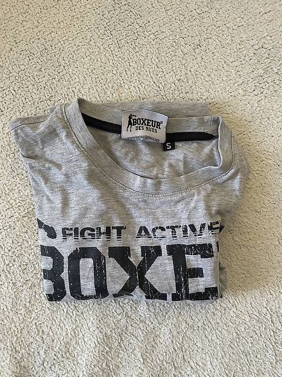 T-shirt: T-Shirt Boxeur des Rues – Usato da Luzern venduto da Andrej35 2