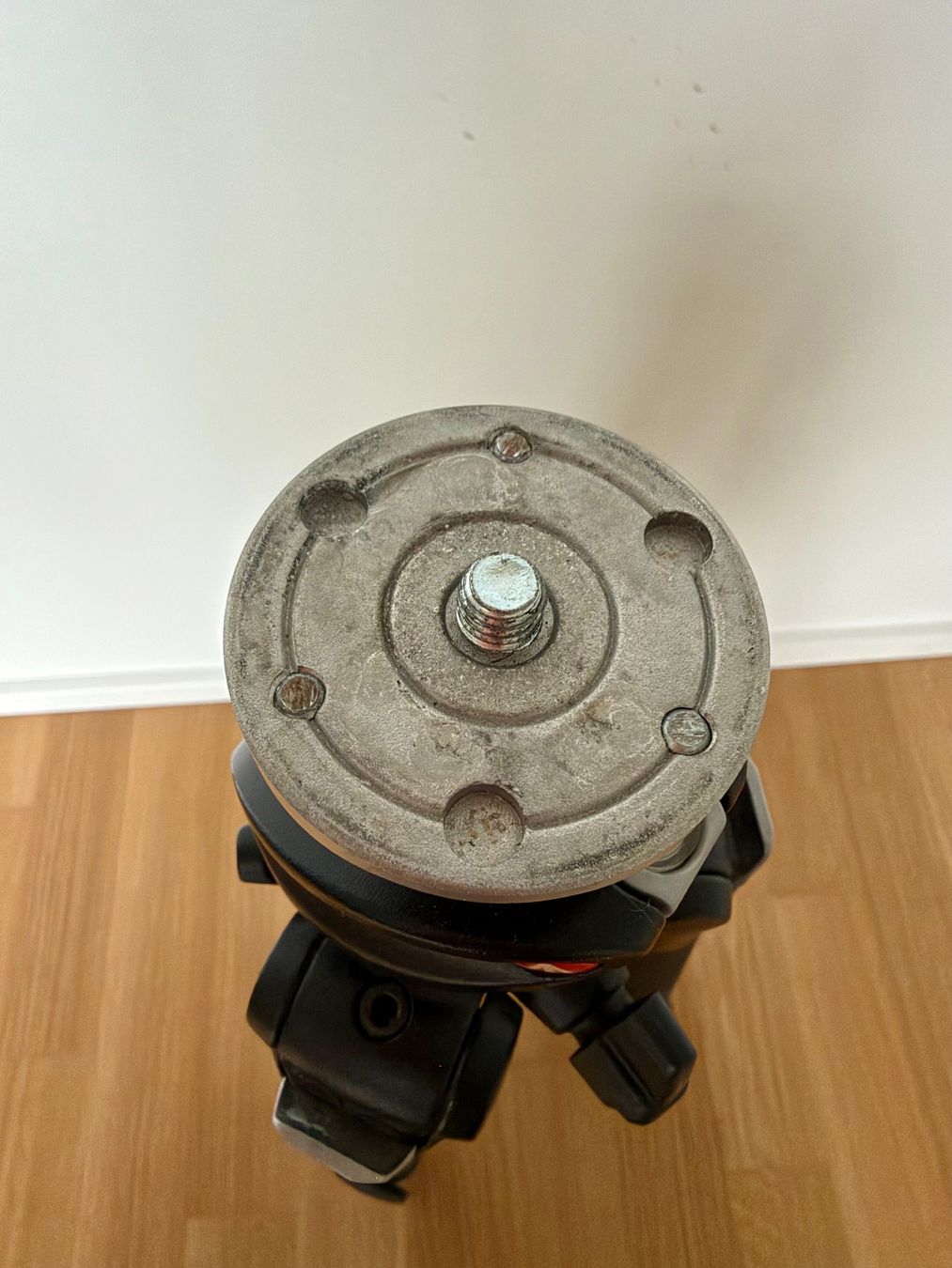 Manfrotto Stative & Stativköpfe: Manfrotto 055XPROB – Gebraucht aus Münchenstein von eitopomar 2