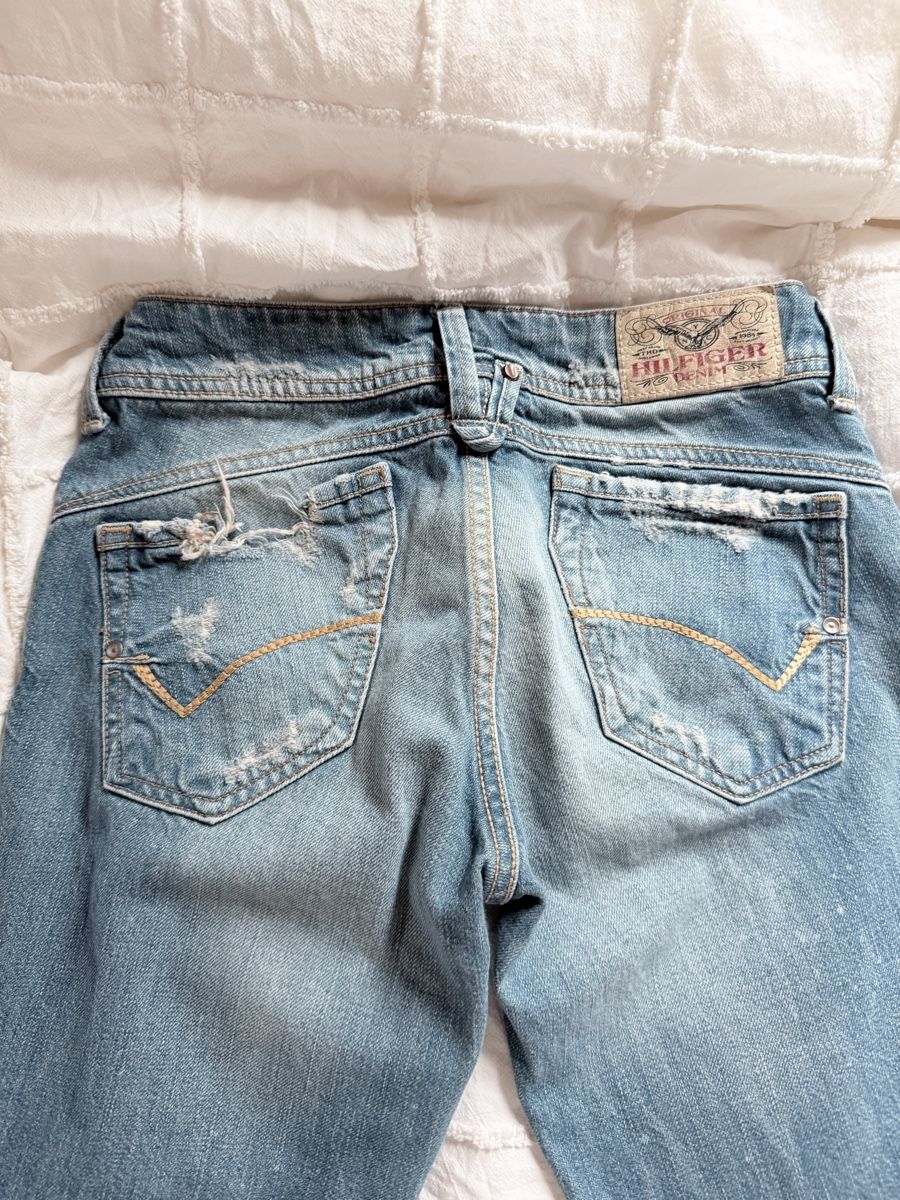 Tommy Hilfiger Jeans: Tommy Hilfiger Vintage Jeans – Nuovo (secondo la descrizione) da Zürich venduto da jil_7l2p 2