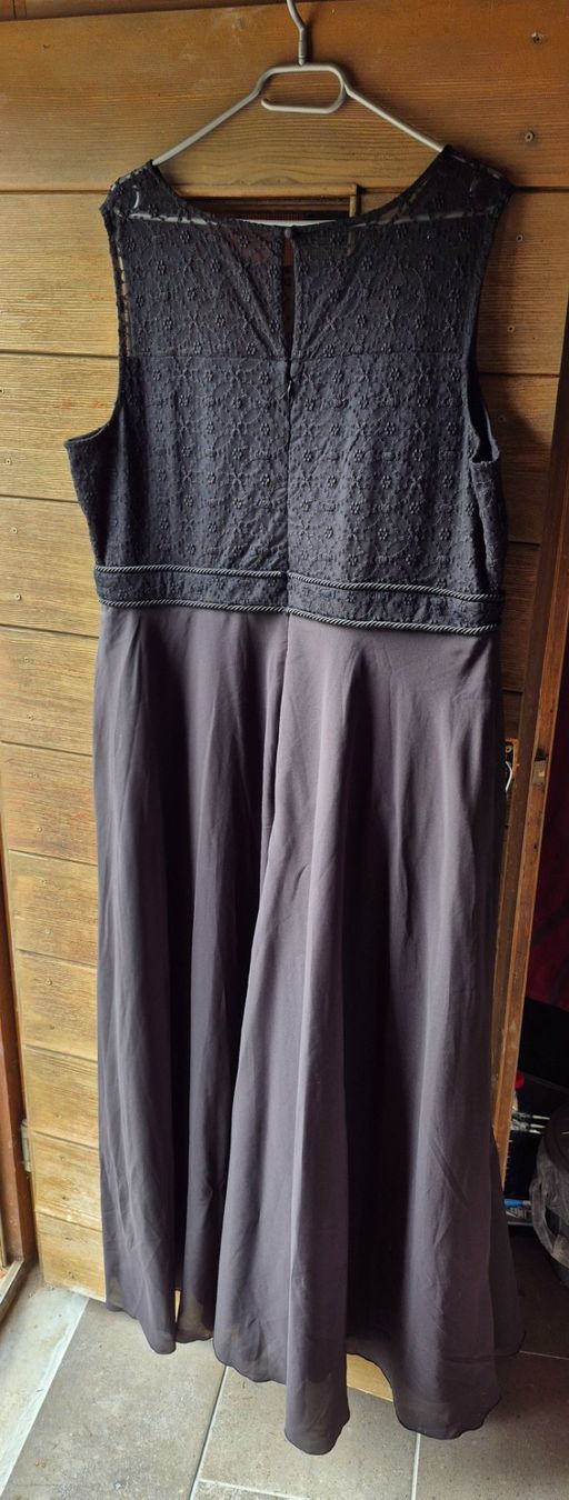 Vestiti: Damenkleid – Nuovo (secondo la descrizione) da Wislikofen venduto da Ana.Gomes 5