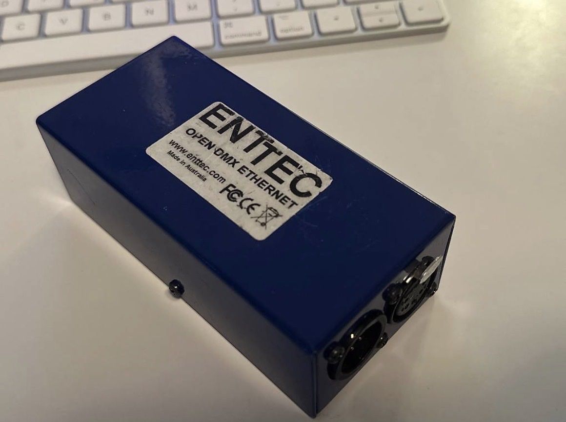 Console di mixaggio: Enttec Open DMX Ehternet ARNET Adapter – Usato da Rickenbach Sulz venduto da gekopro