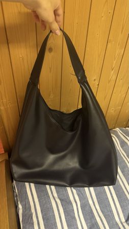 Schwarze handtasche