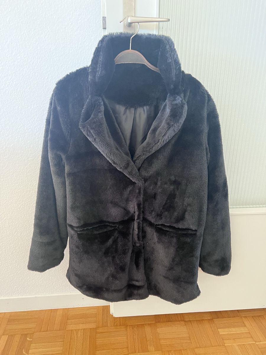 Jacken: Plüschjacke – Neu und originalverpackt aus Langenthal von Nu89