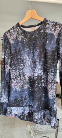 Magnifique T-shirt Roxy à manches longues, taille M!