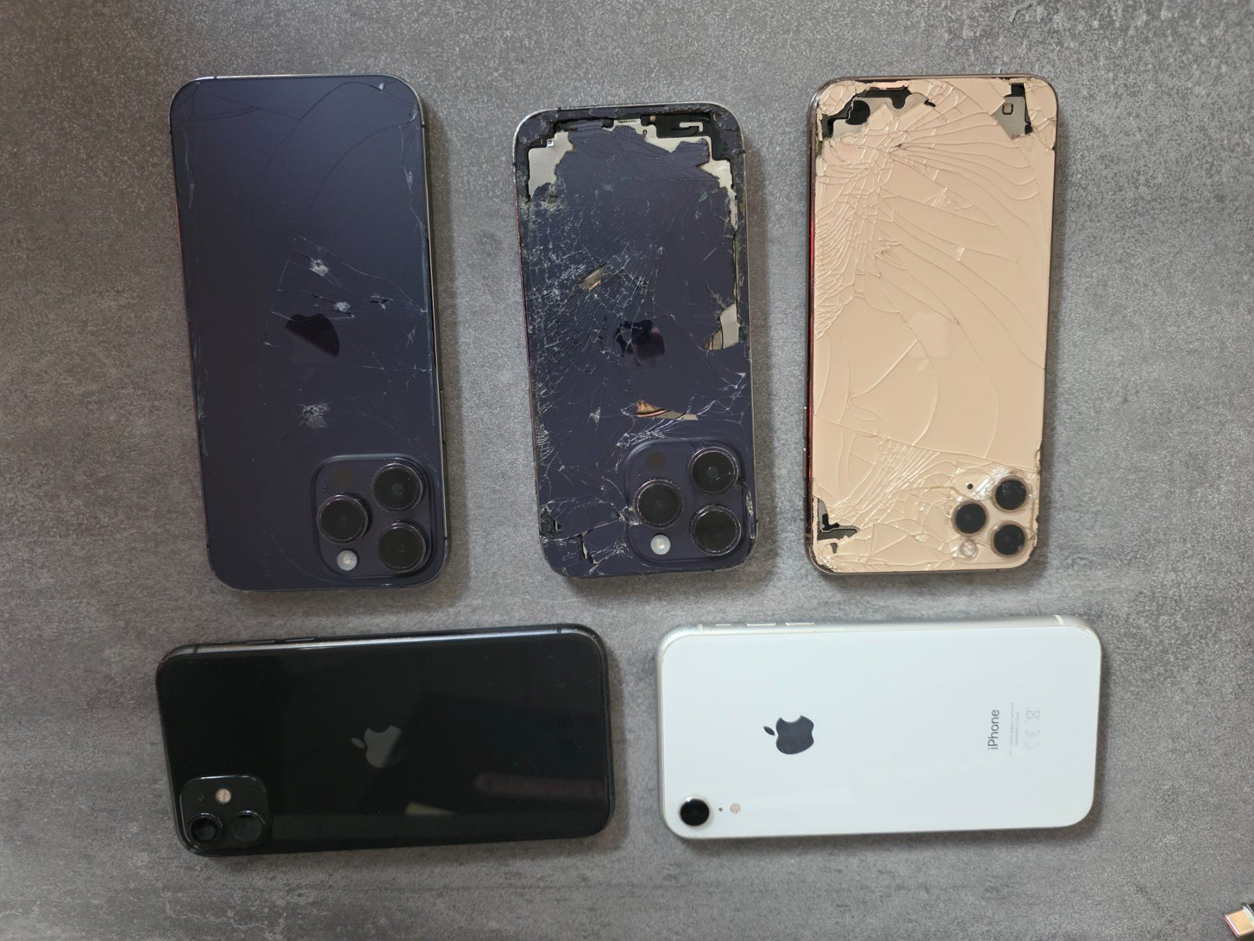 Apple Handys / Smartphones: 5 stück iphone – Defekt aus Wil SG von adler320 1