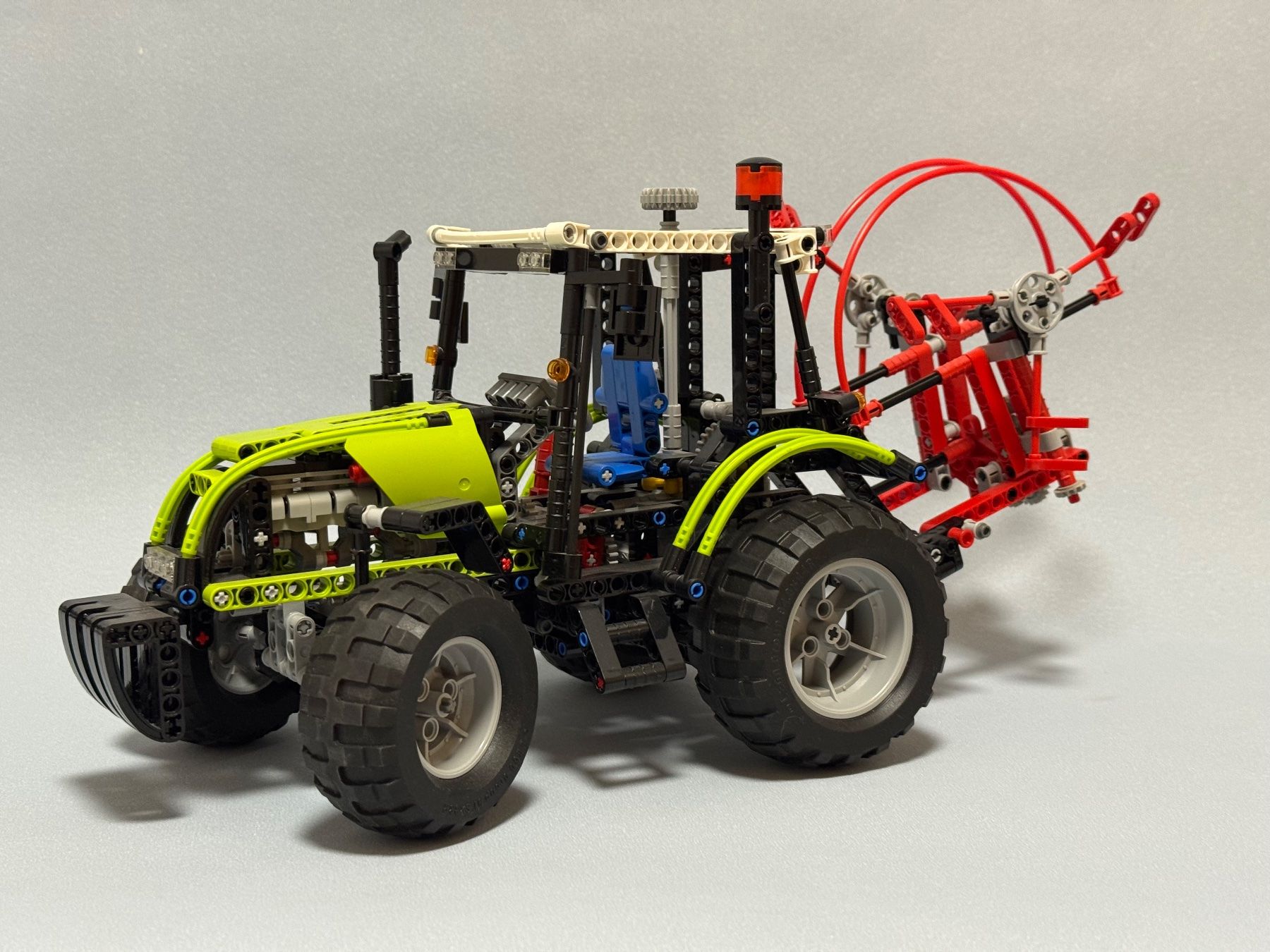Lego Jeux de construction: LEGO Technic 8284 Tractor – D'occasion à Camorino par cobra540