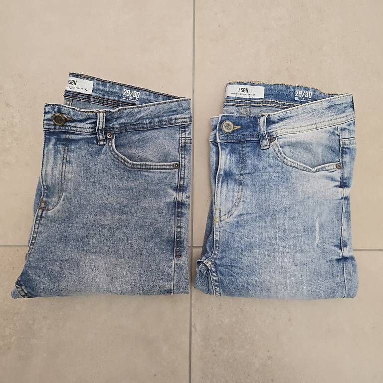 Pantaloni: 2x Jeans Gr. 29/30 – Usato da Bazenheid venduto da Exo_Tic
