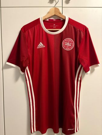 Denmark 2016 - national jersey Adidas original NEW, M size