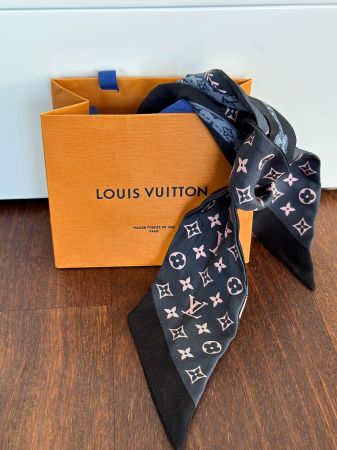 Louis Vuitton Bandeau BB Monogram Seidentuch