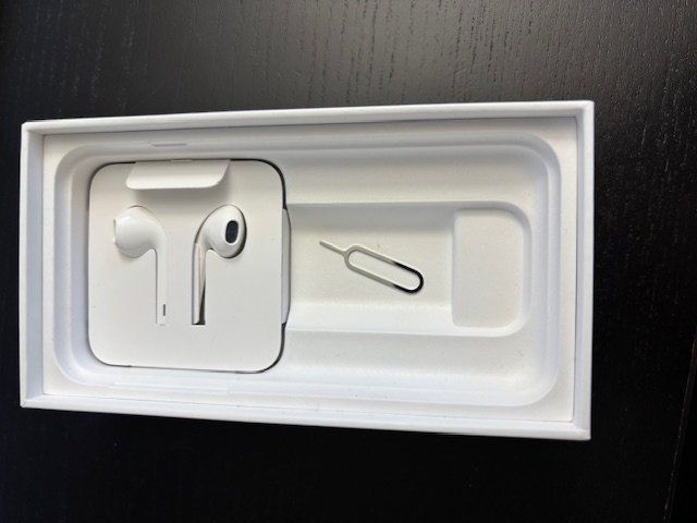 Apple Portables: iPhone 8 64GB rot – D'occasion à Chur par bastelfreak 5