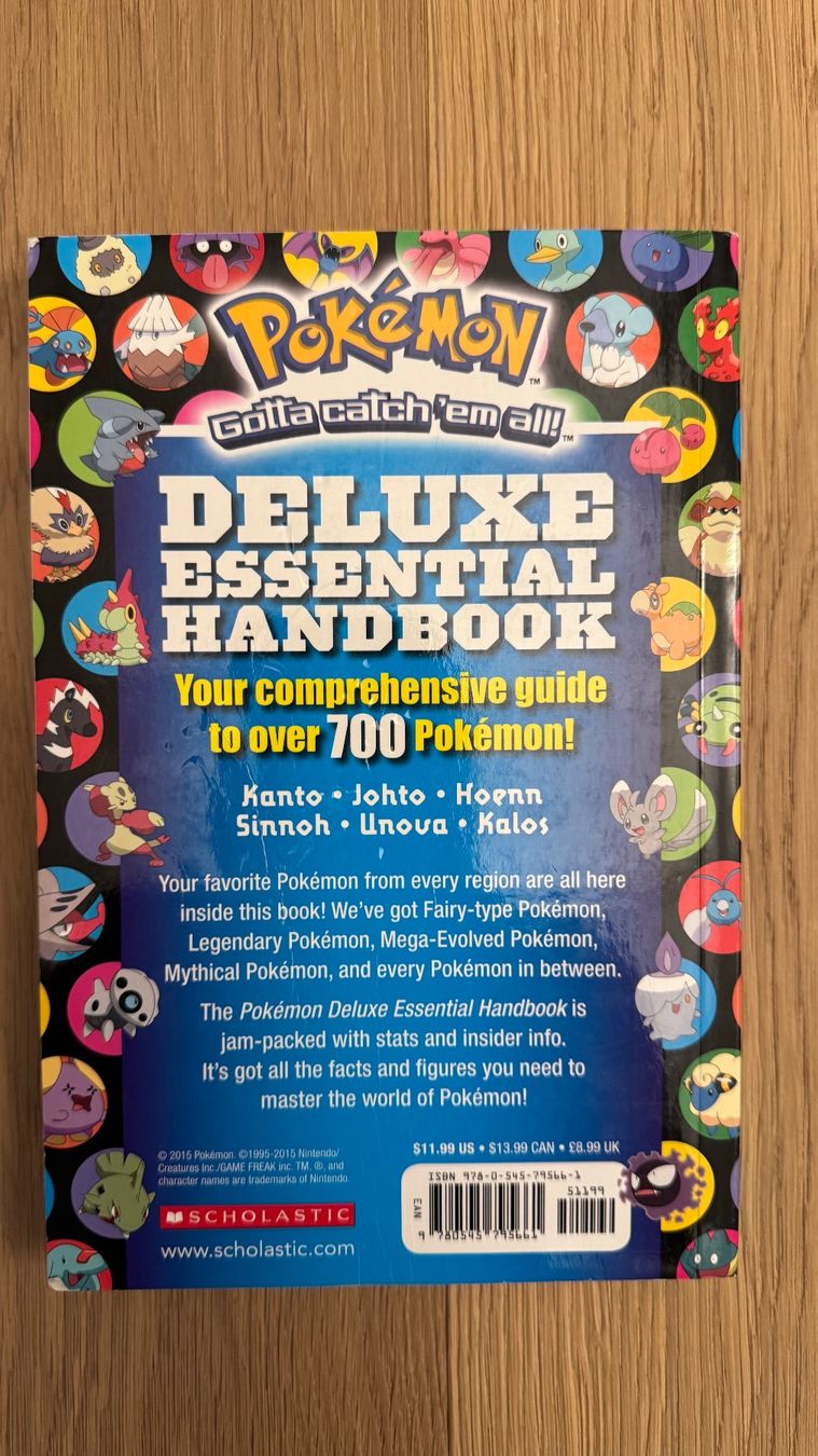 Libri: Pokémon Deluxe Essential Handbook – Usato da Wollerau venduto da Gelemi 1