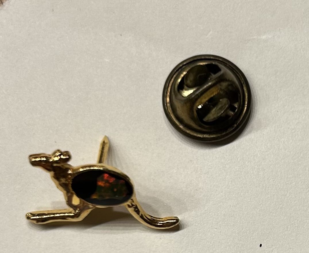 Ciondoli: Känguru-Pin mit Opal – Usato da Lengnau AG venduto da Mefari 2