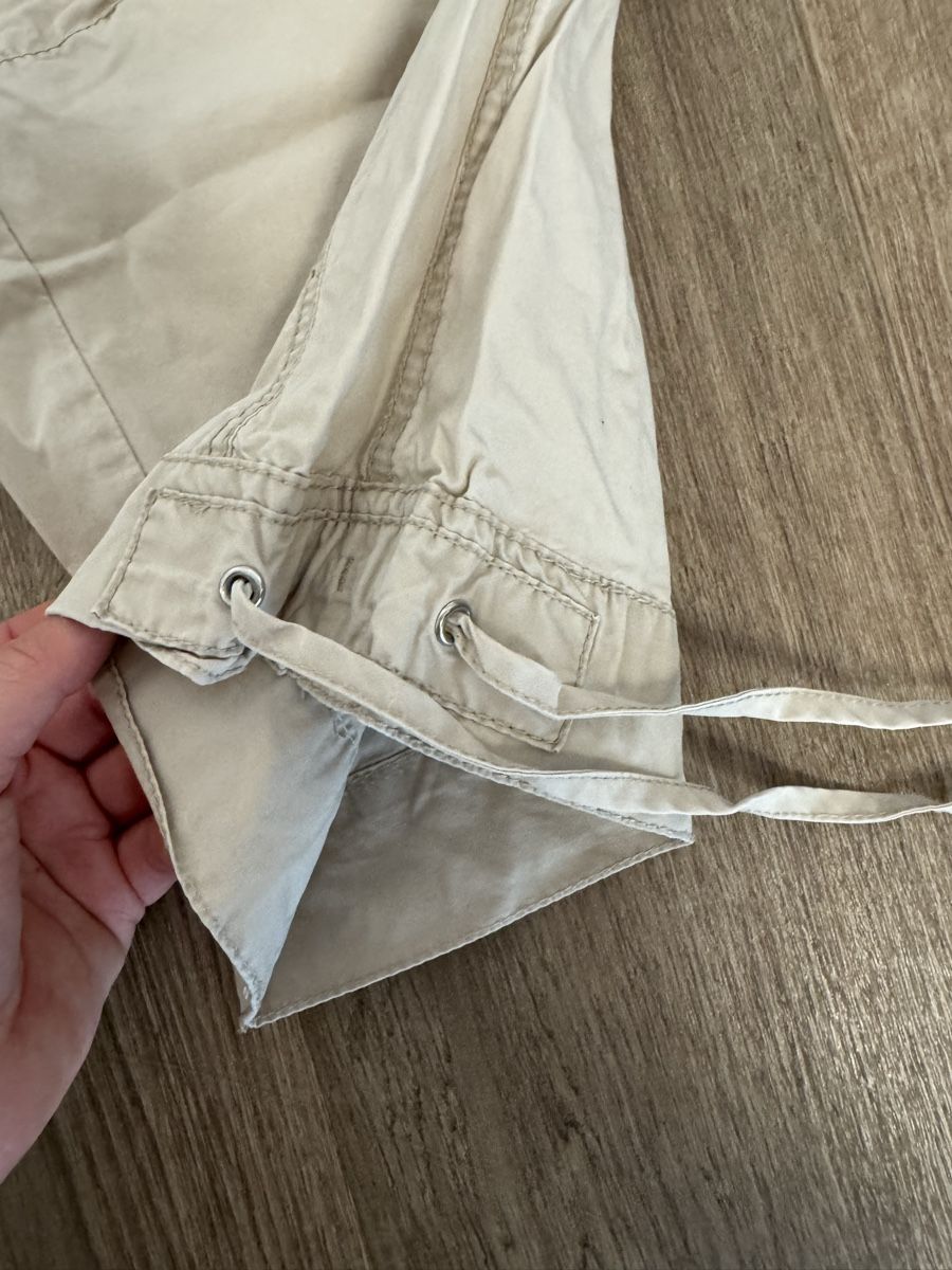 Maddison Pantalons: Maddison kurze Hose beige Gr. 42 – D'occasion à Fislisbach par KolibriSecondhand 1