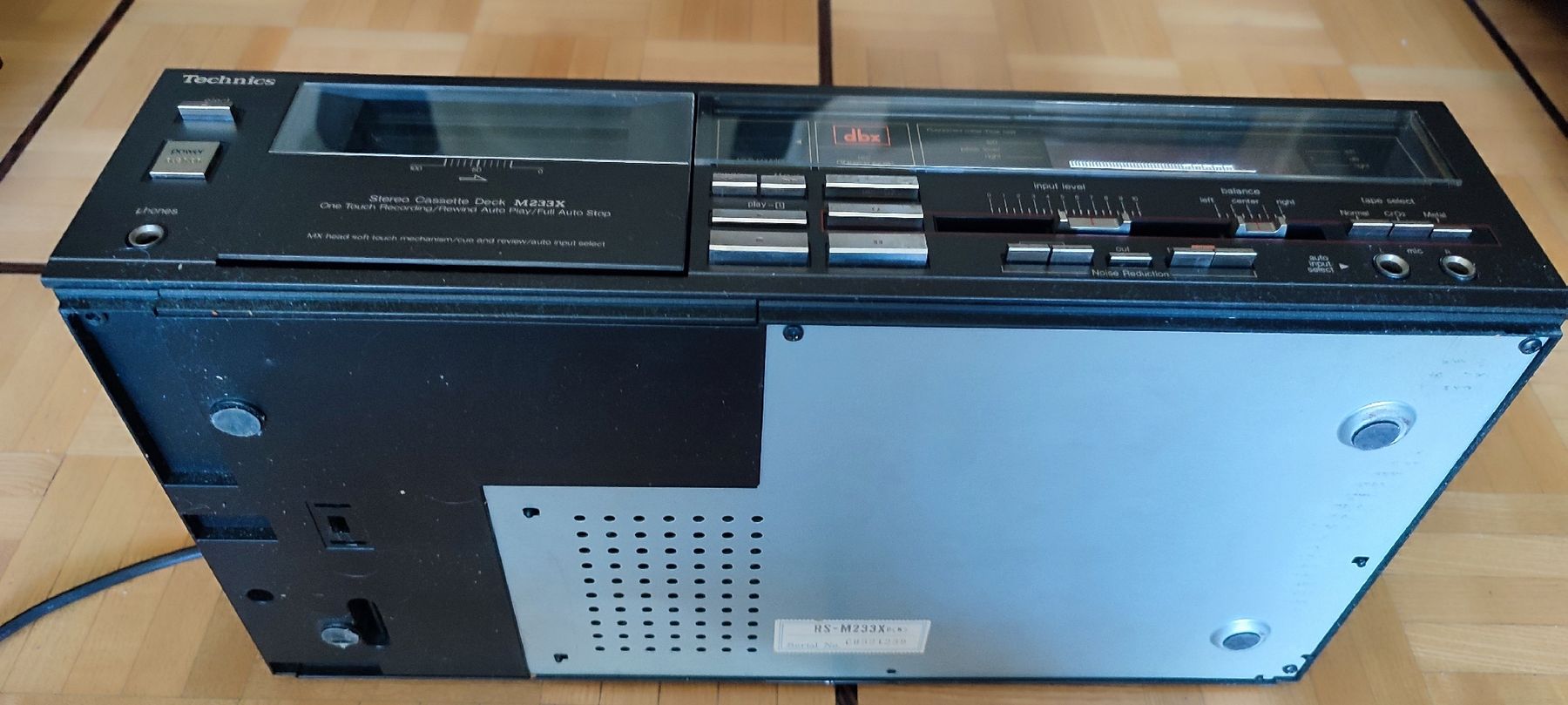 Technics Lettore multimediale & Streamer: Technics RS-M233X Stereo Cassette Deck gebraucht mit Kratzer – Usato da Biel/Bienne venduto da ruggi03 4