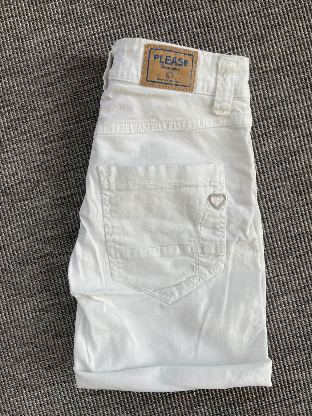 Hosen: Short Please Jeans taille XXS blanc – Gebraucht aus Aproz (Nendaz) von zeavendre 1