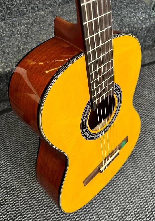Musikinstrumente: Guitare Espagnole Classique cordes nylon. Good for beginners – Gebraucht aus Morges von GvnMusic 3