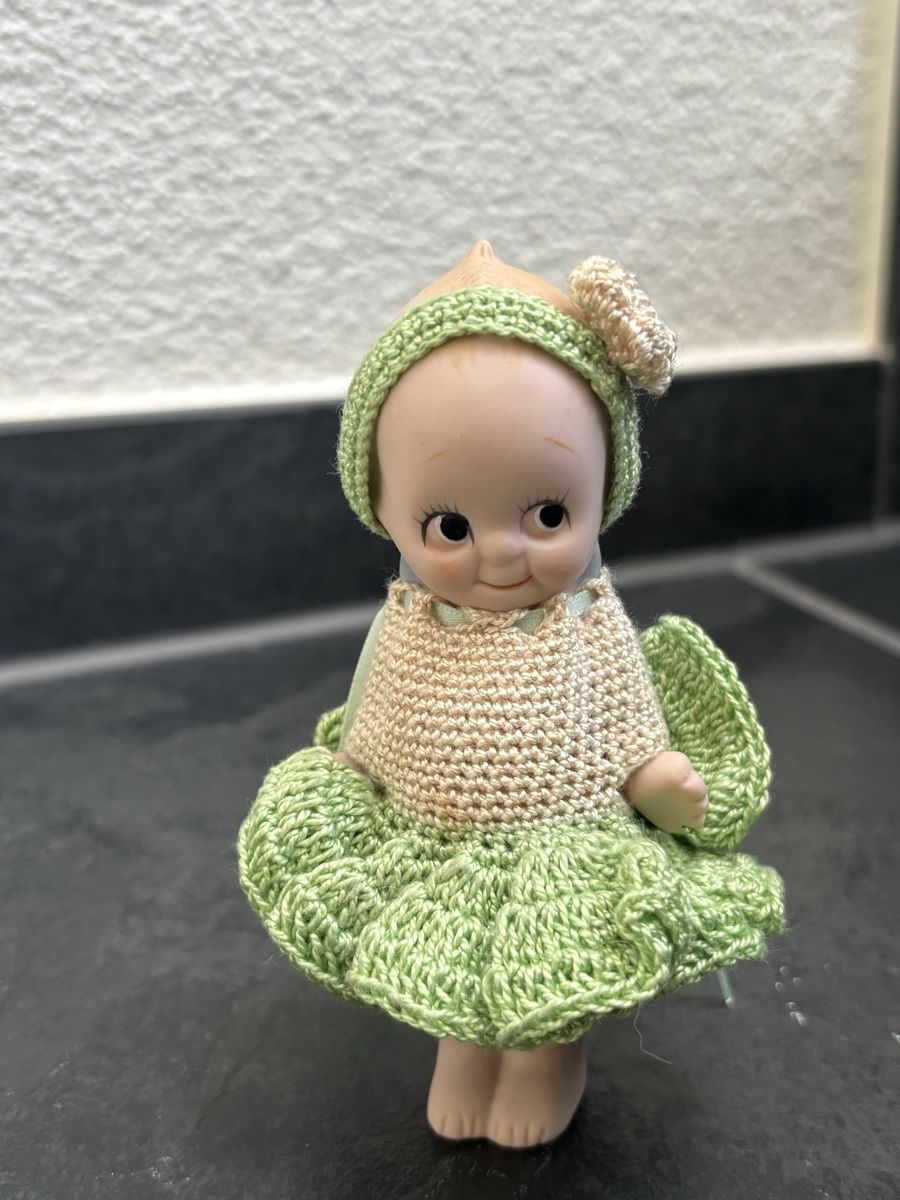 Statuette: 2 Vintage Kewpies – Usato da Balsthal venduto da AGUARDA 1