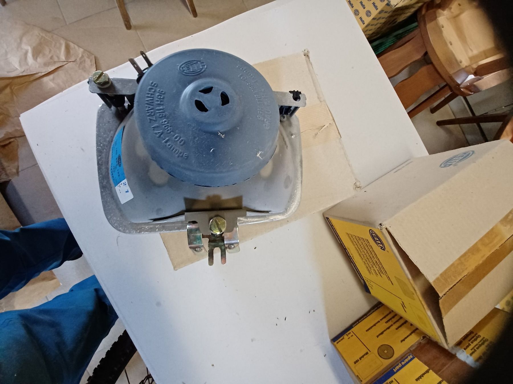 Ford Phares: Scheinwerfer Ford Fiesta – D'occasion à Immensee par bubi19 1