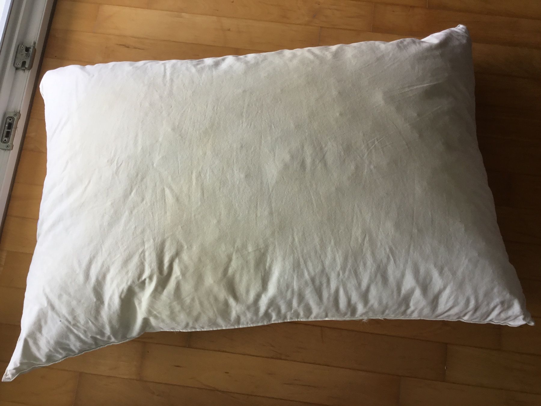 Kissen: Kopfkissen 65x100 cm – Gebraucht aus Kerzers von Georges3210 2