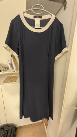 Robe - Kleid Weekend Max Mara bleu marine T40 parfait état
