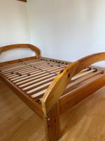 Holzbettgestell mit Lattenrost 120x200 cm