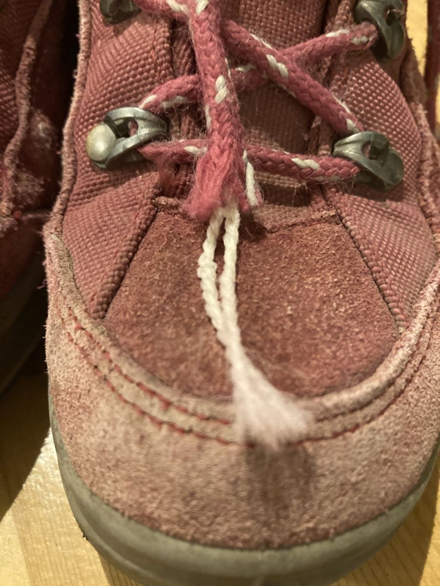 Lowa Scarpe per ragazze: Lowa Wanderschuhe  – Usato da Löhningen venduto da Balou-12 4