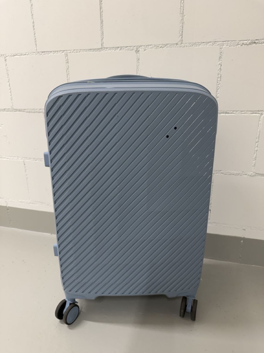 Reisekoffer: Rollkoffer Blau  – Gebraucht aus Rütihof von Sandythemovie 2