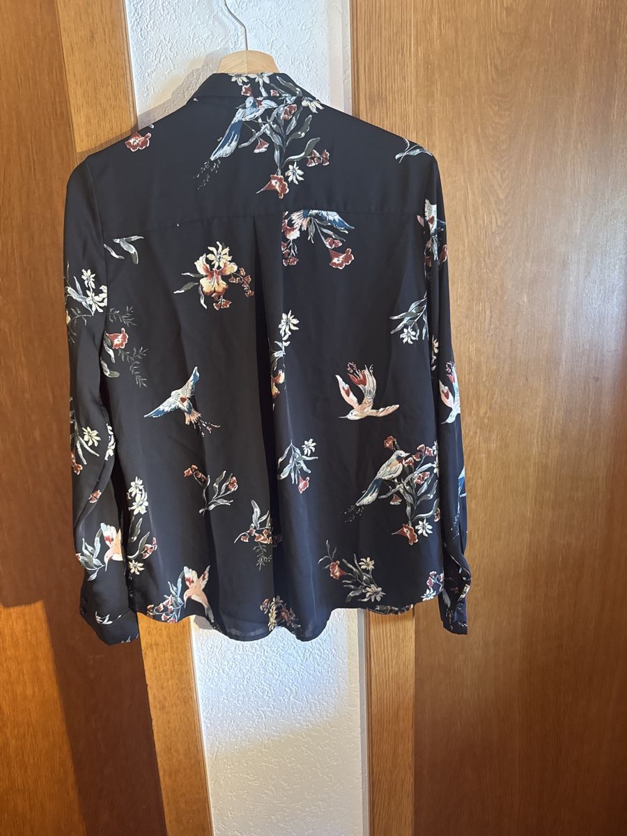 H&M Camicette: Hemdbluse gemustert Satinlook – Usato da Rohrbachgraben venduto da kae_5lhf 3