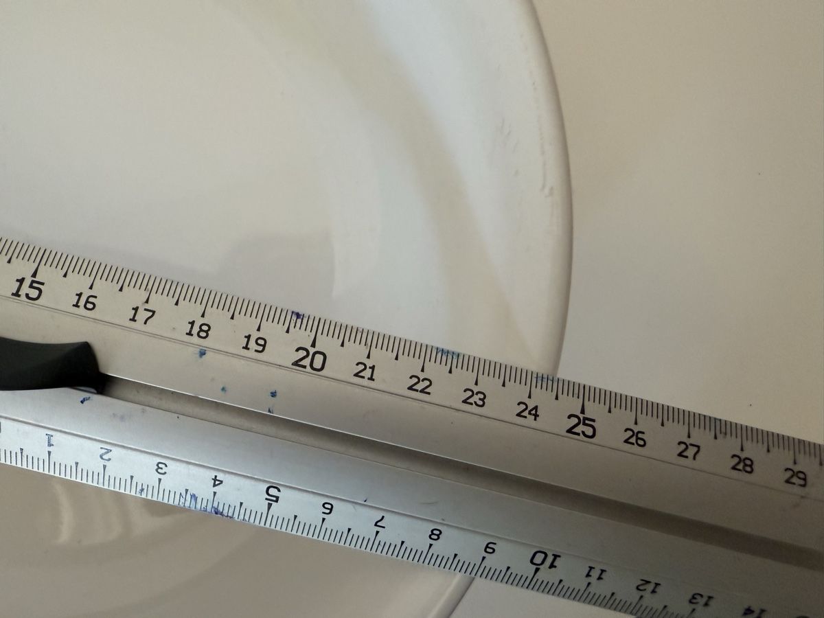 Küchengeräte: Runde Auflaufform – 24 cm Durchmesser – Gebraucht aus Zürich von Vma_reuse 2