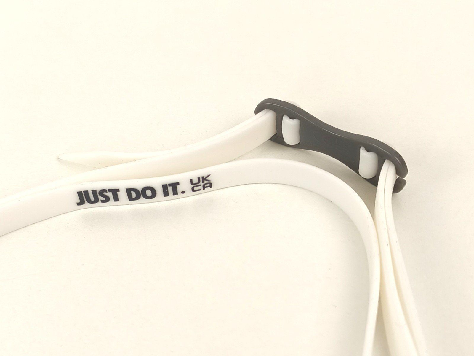 Nike Occhiali & Lenti: Schwimmbrille Nike – Nuovo (secondo la descrizione) da Pratteln venduto da Restwert_Pratteln 4