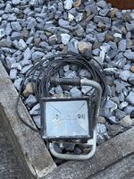 Baustrahler Halogen tragbar mit extra langem Kabel