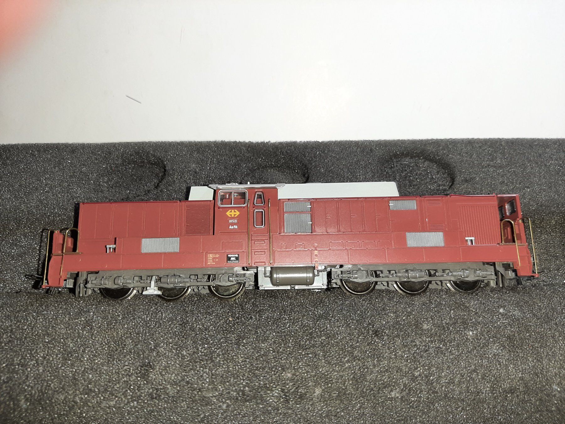 Kato Modellini di ferrovie: KATO Am 6/6 18521 – Usato da Avully venduto da RIVALIS 2