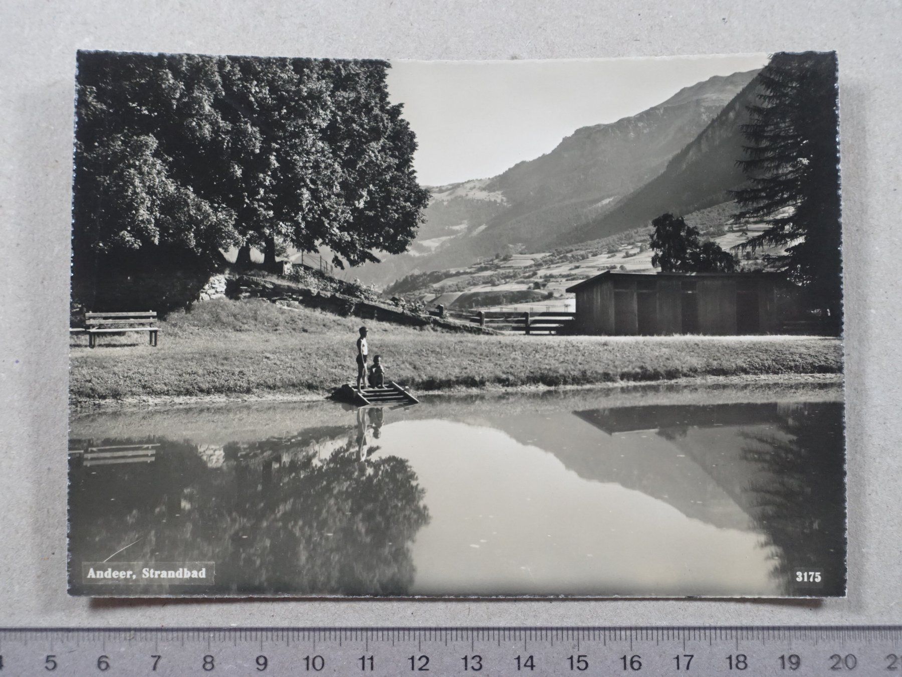 Cartoline postali: Andeer, Strandbad, belebt – Usato da Lenzburg venduto da fh1