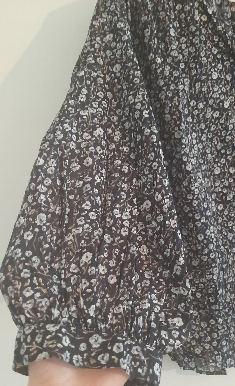 H&M Blusen: Damenbluse von H&M in Größe S – Gebraucht aus Liestal von ben_wd65 2