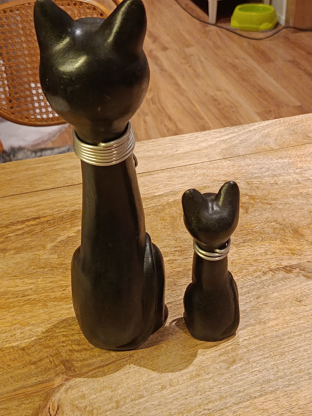 Statuette: 2 x Holzkatzen – Usato da Wattwil venduto da sunicheyenne 3