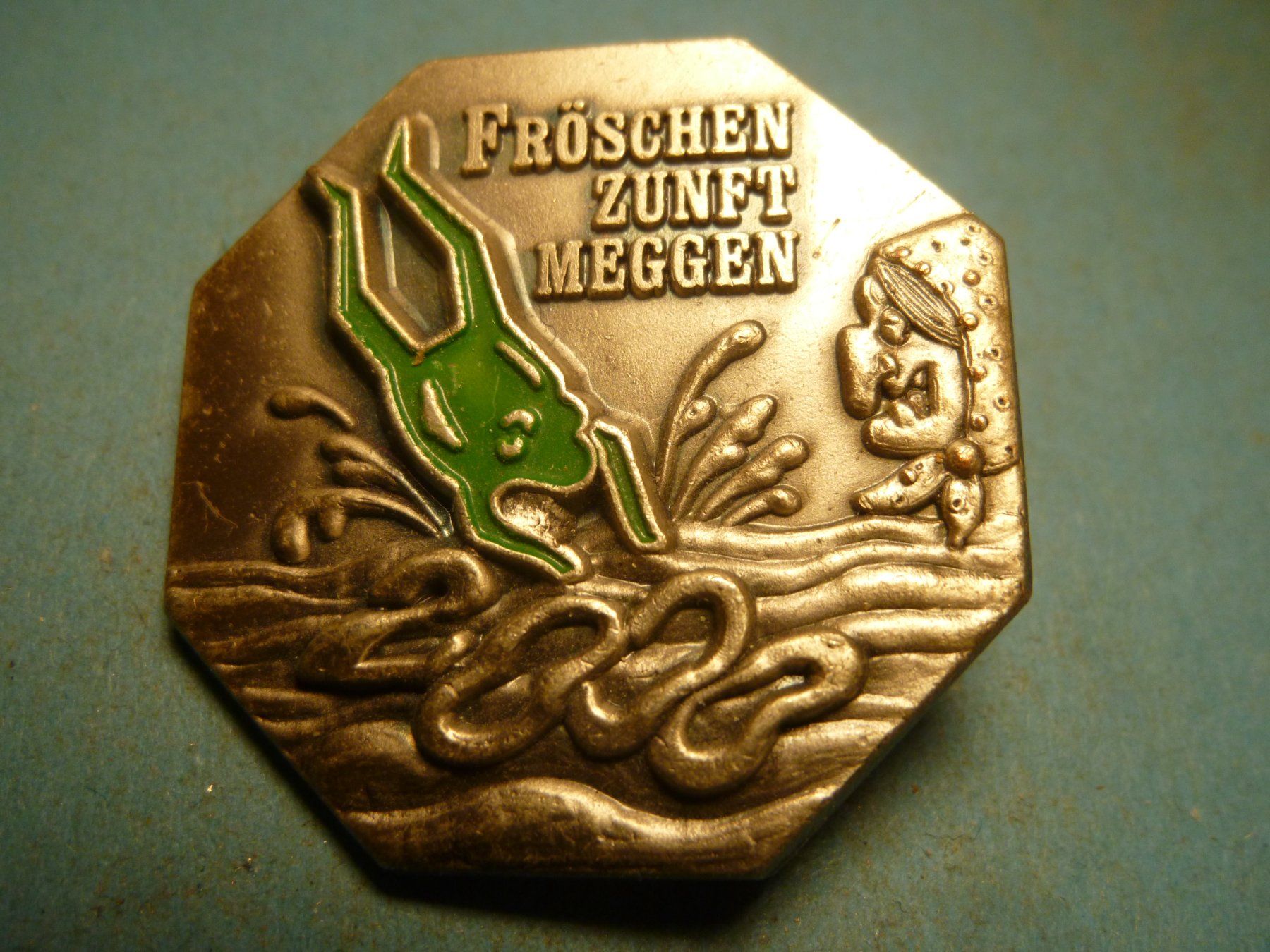 Placchette & Badge: MEGGEN 2000 SILBER – Usato da Ried (Muotathal) venduto da Mandarin02