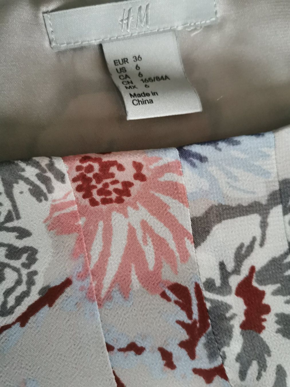 H&M Robes: Sommerkleid – D'occasion à Menziken par Giulietta1 2
