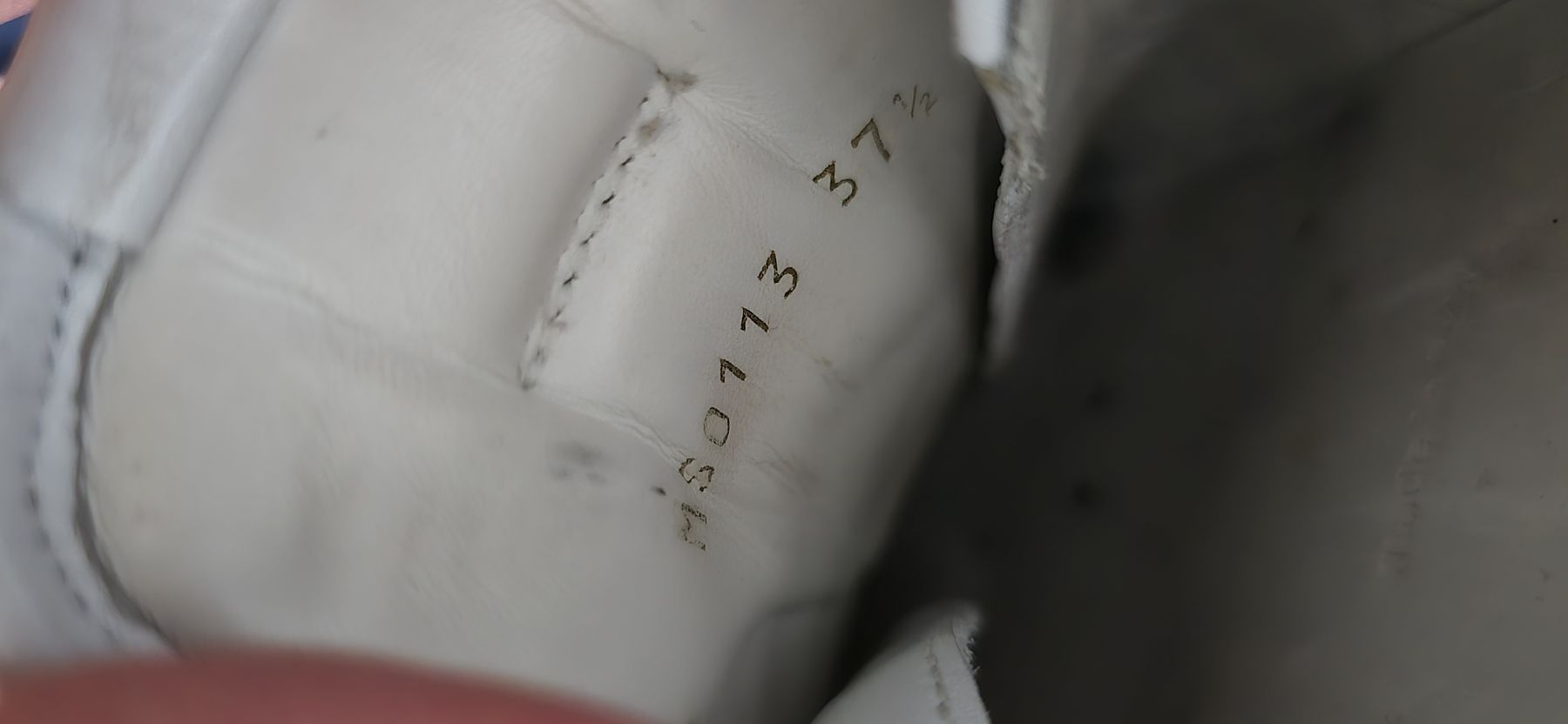 Louis Vuitton Scarpe da donna: LV Sneaker Gr.37.5 – Usato da Oberbipp venduto da Meaw13 5