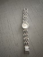 Bally Damenuhr Metall bicolor Zifferblatt weiss gebraucht