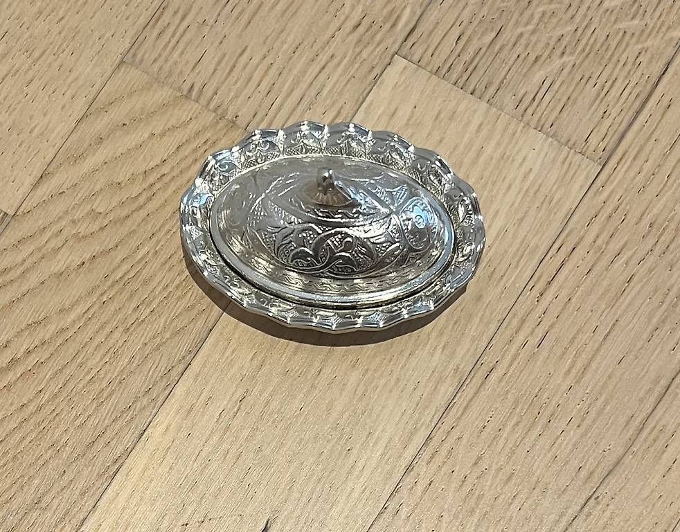 Tutte le decorazioni: Deko/ Geschenk Hochzeit Schälchen  – Usato da Bülach venduto da nick046 2
