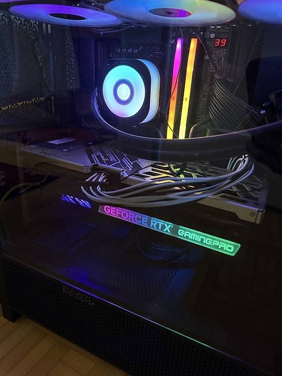 Schede grafiche: RTX 4070ti (gepflegt!) – Usato da Wetzikon ZH venduto da adr_8hdt