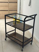 Servier/Bar-wagen im Industrie Design